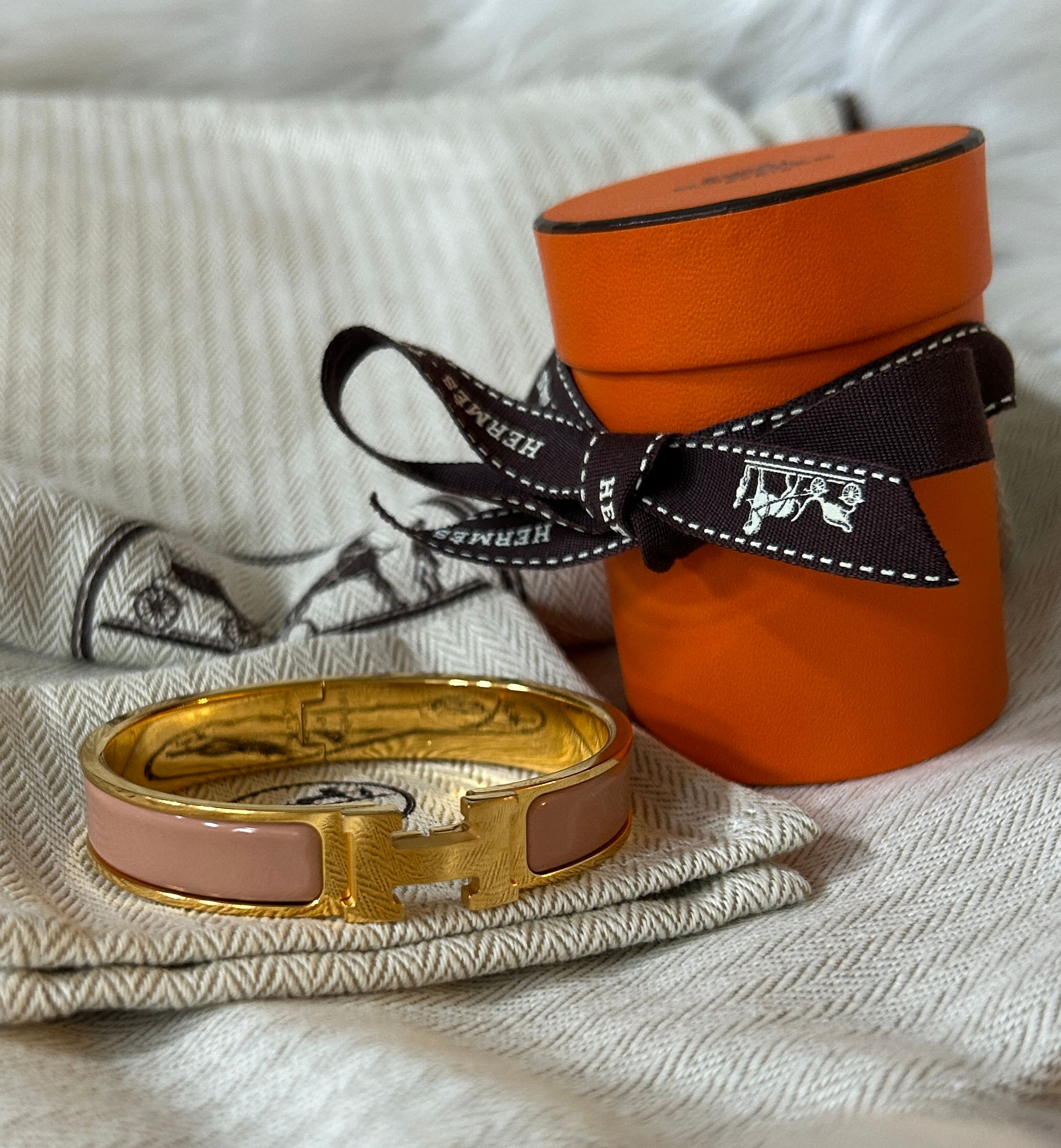 Hermes Clic H, Size GM
