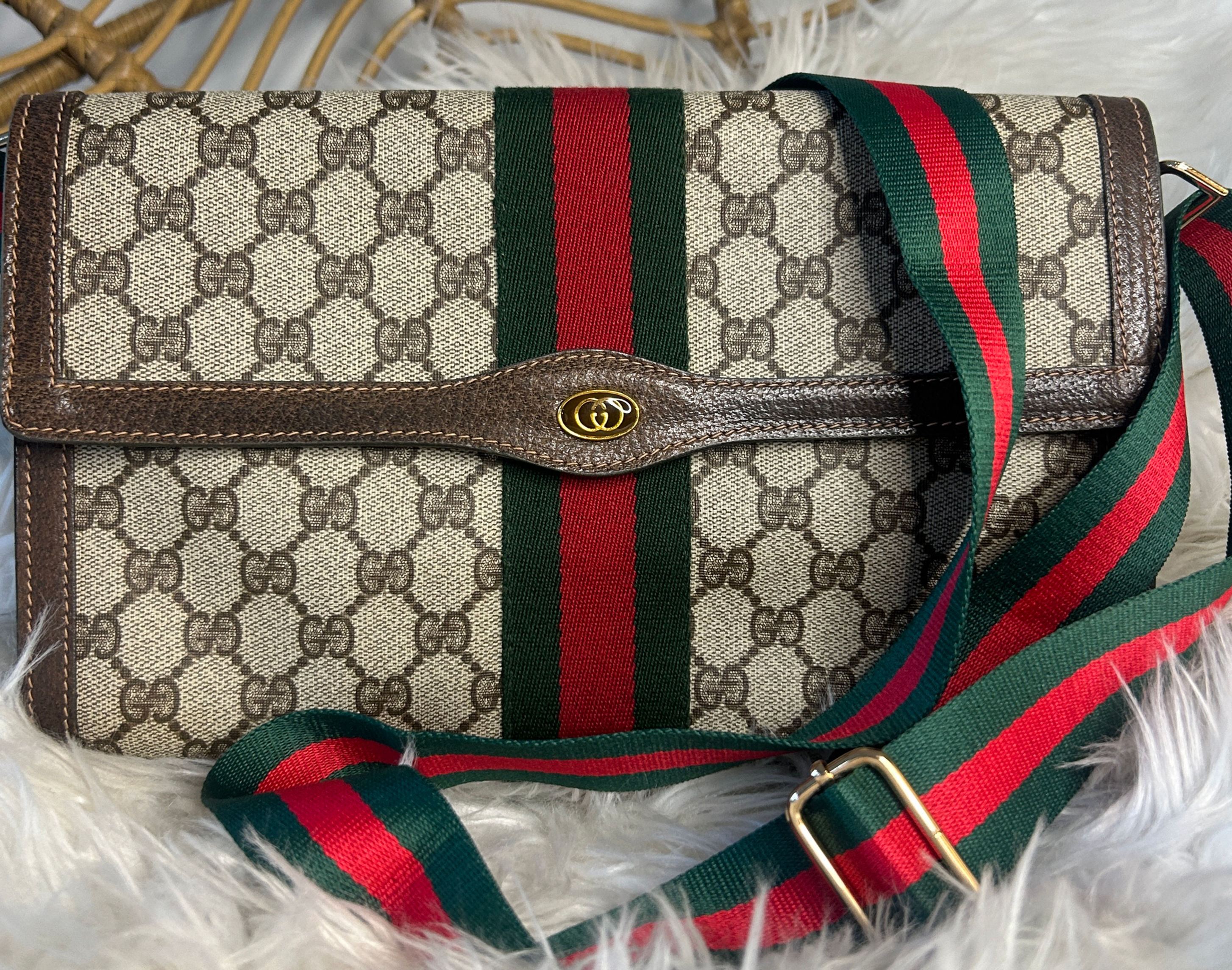 Gucci Vintage GG Supreme Clutch with Added Strap