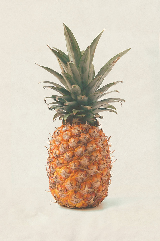 ripe pineapple fruit_edited_edited.jpg