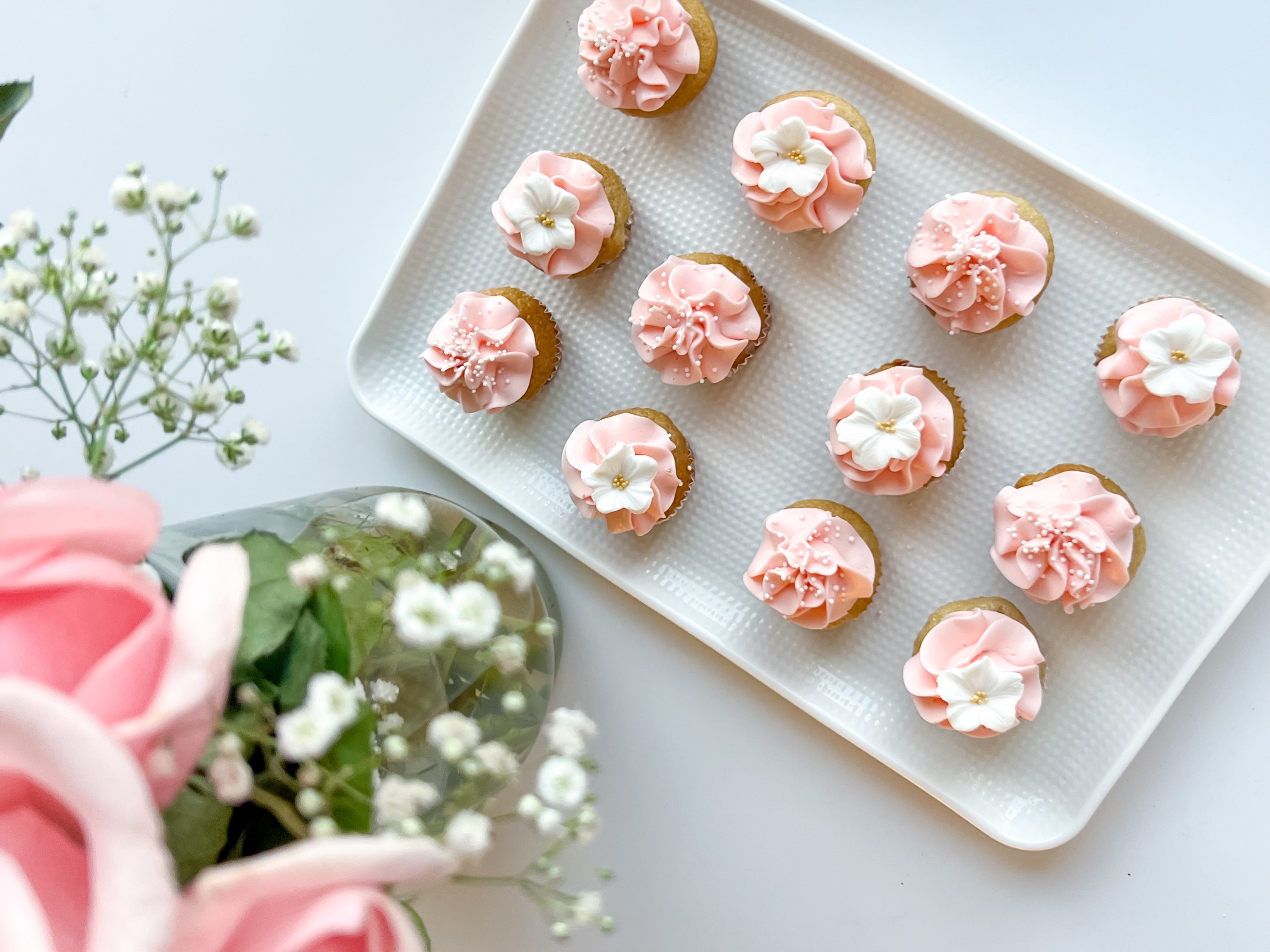 12 mini Cupcakes