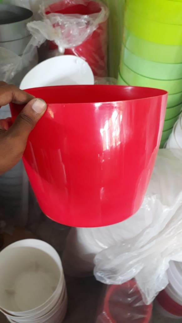 Thumbnail: Designer Self Watering Pot 9"