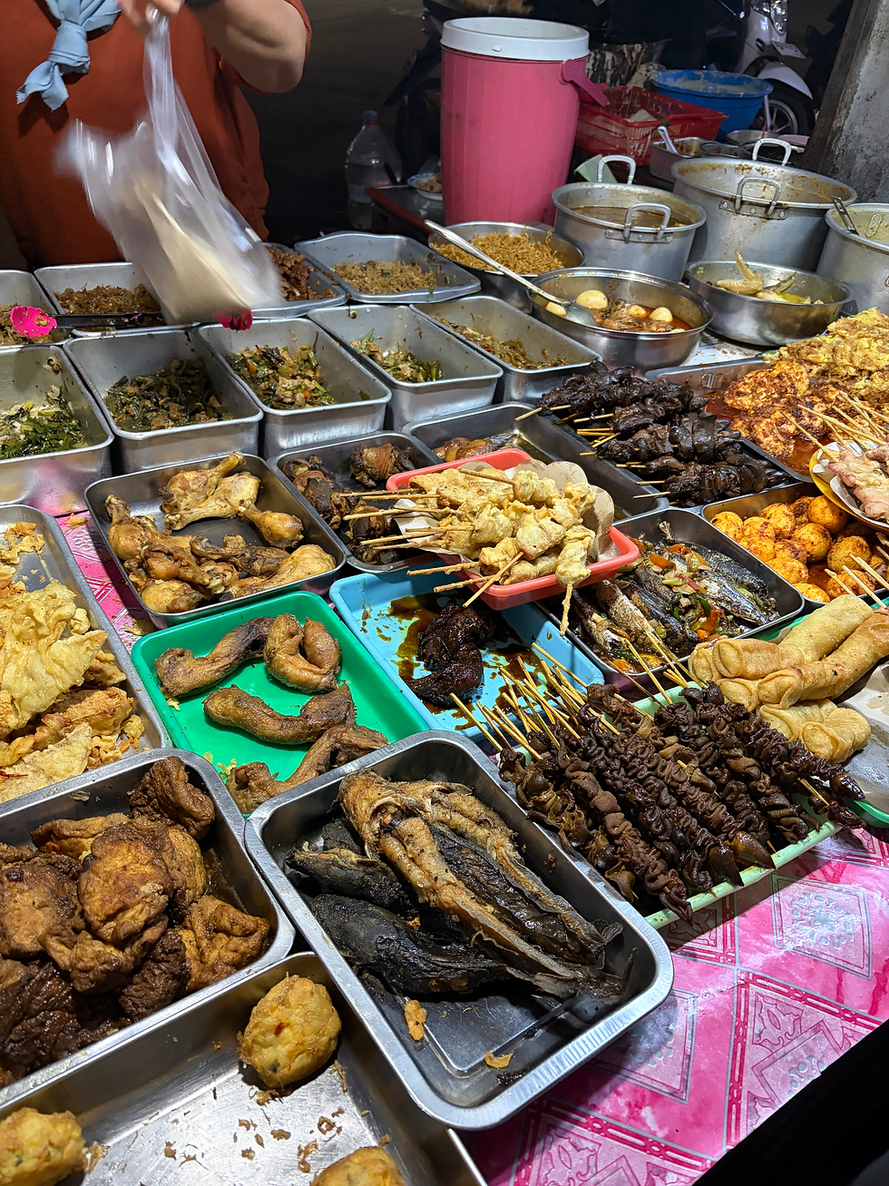 Menu makanan di warung makan New York. Sumber: Dokumentasi pribadi/Naura Sakhi Minerva