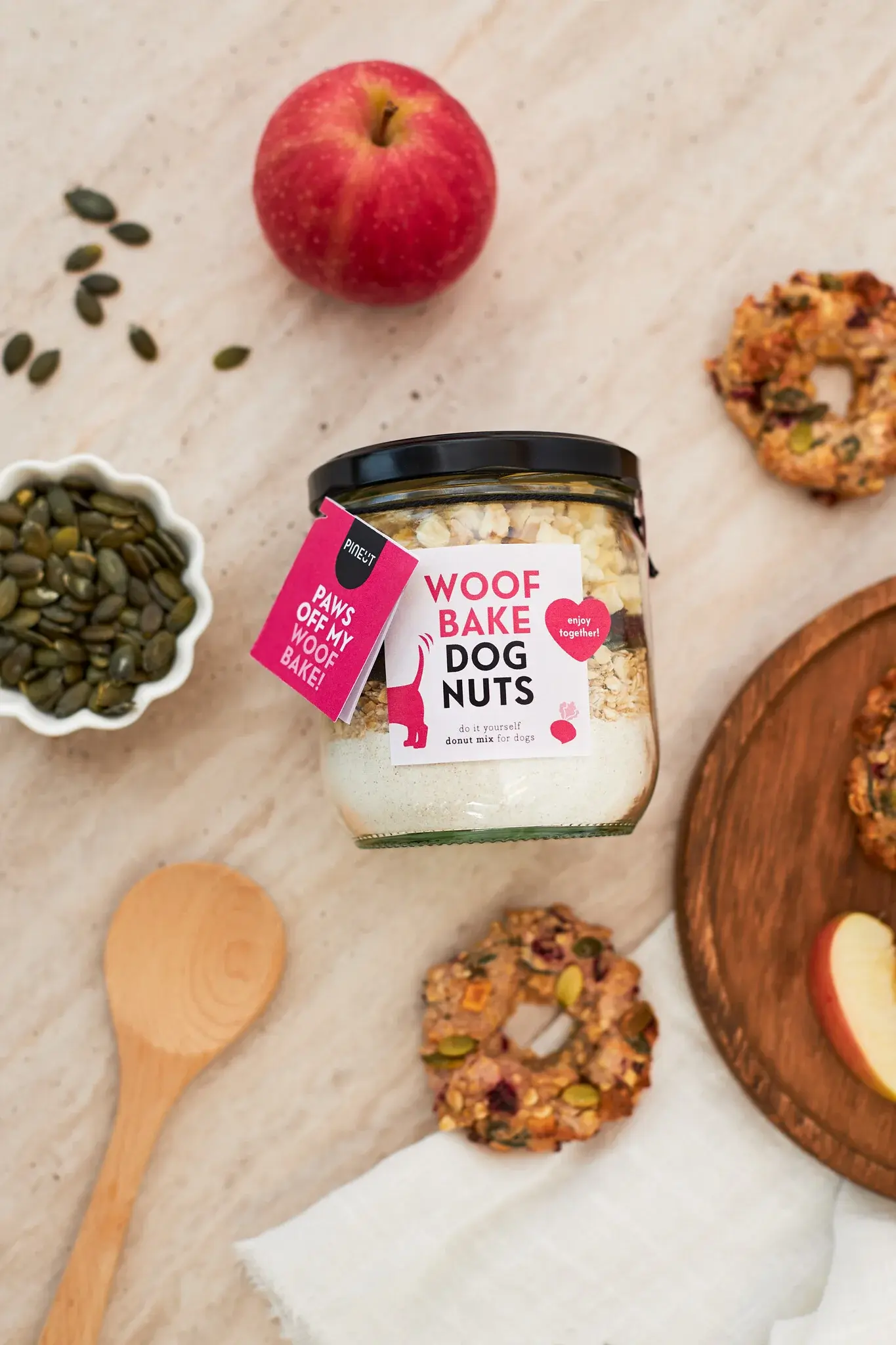 DIY Hondenkoekjes Bakmix | WoofBake | Dognuts