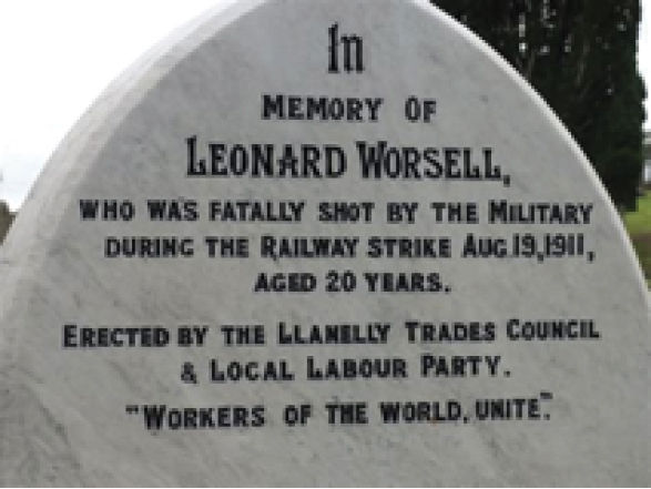 Leonard Worsell Gravestone