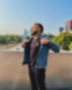 Thumbnail: ROYAL SIGNATURE PAINTING ING T-SHIRT | BLACK& WHITE EDITION |.⚫️⚪️®️®️®️