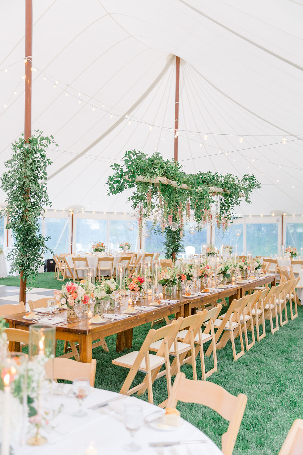 floral and rattan vermont wedding design by new england wedding photographer and videographer