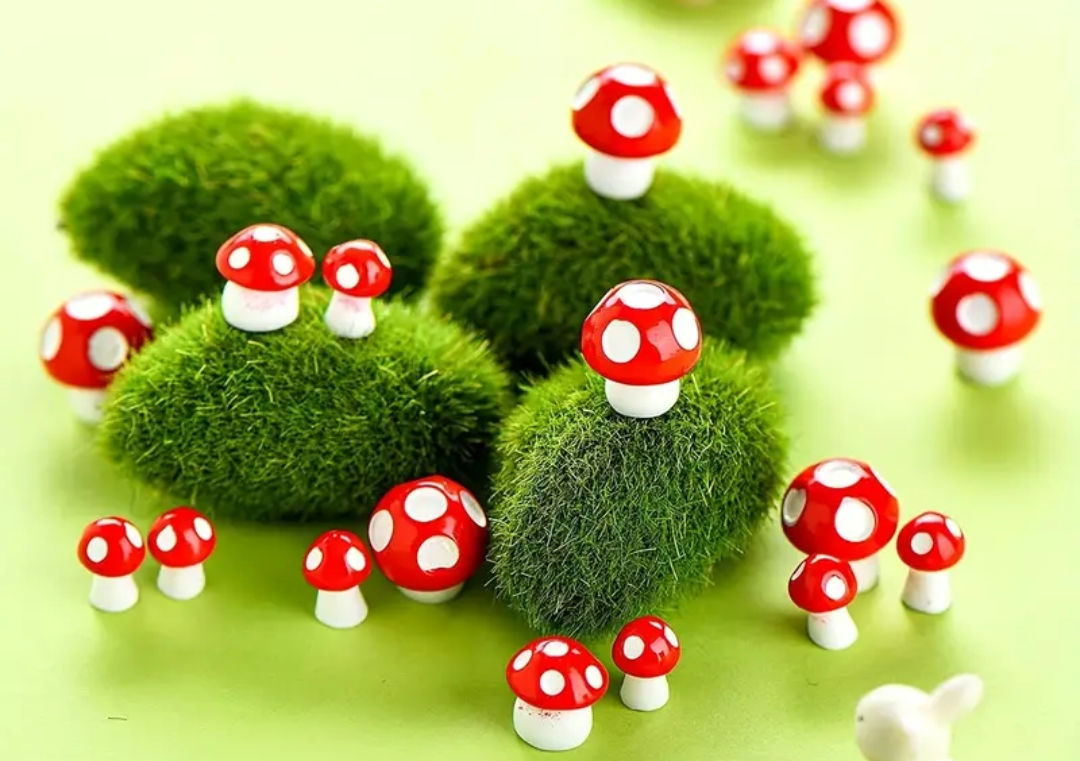 3 Mini mushrooms