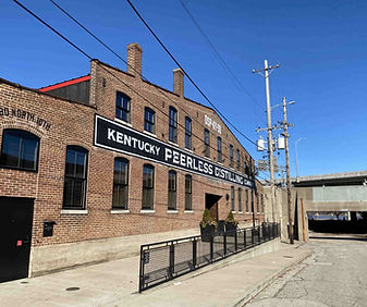 Kentucky_Peerless_Distillery_Tour_8-min.jpg