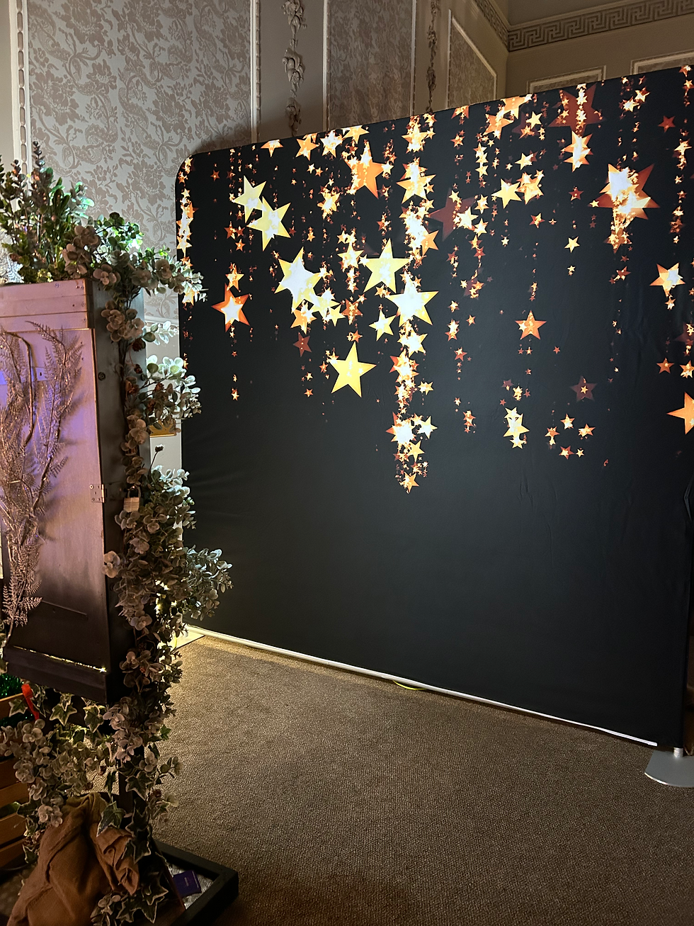 photo-booth-backdrop
