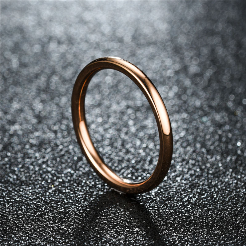 Thumbnail: Premium Minimalist Ring – Gold Titanium