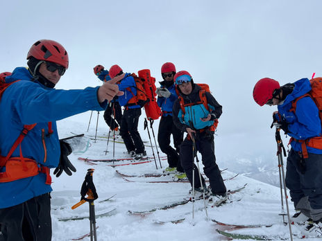 新潟県警察遭難救助隊とBC訓練