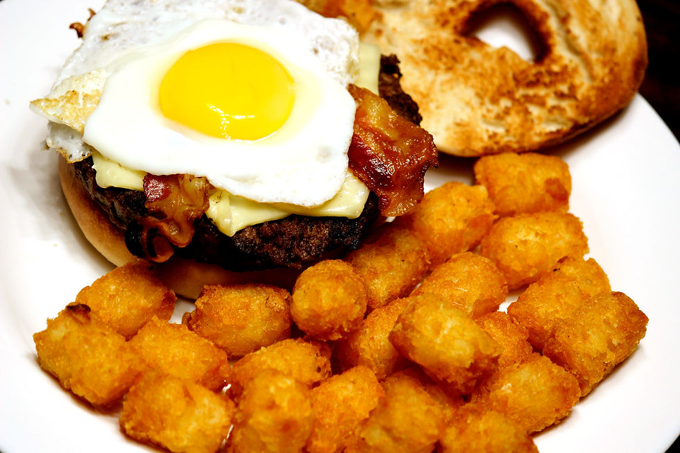 Breakfast Burger & Tots