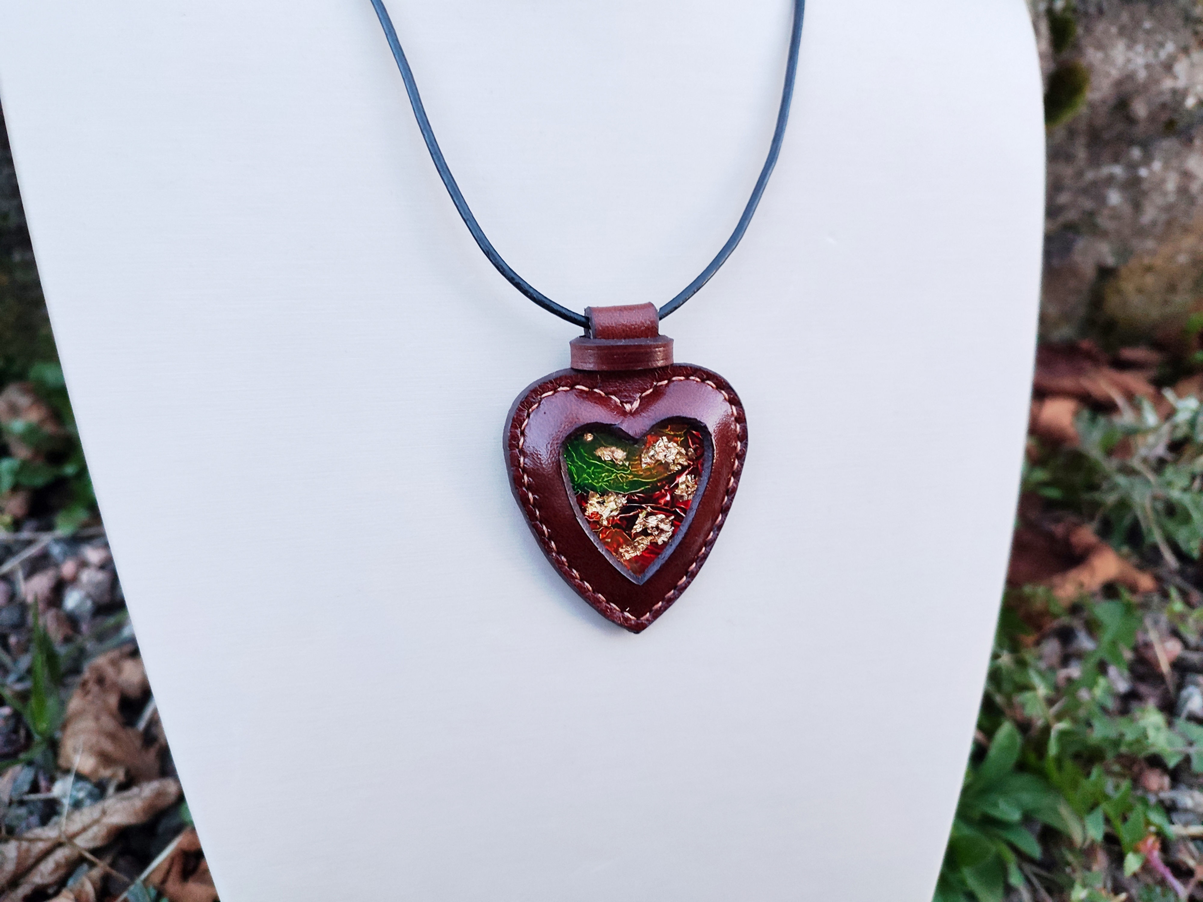 Pendentif "Au delà"