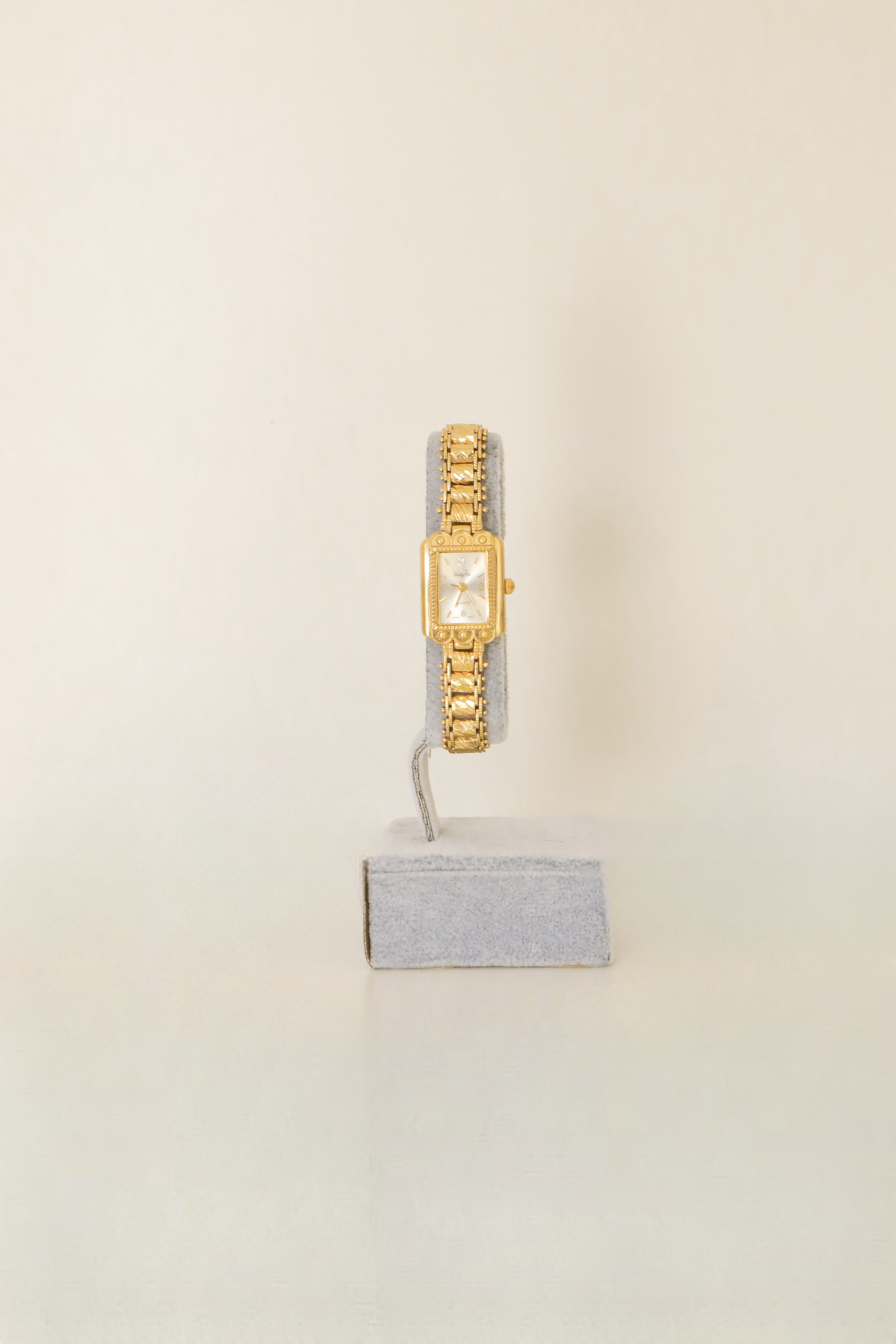 Vanity Fair Vintage Saat