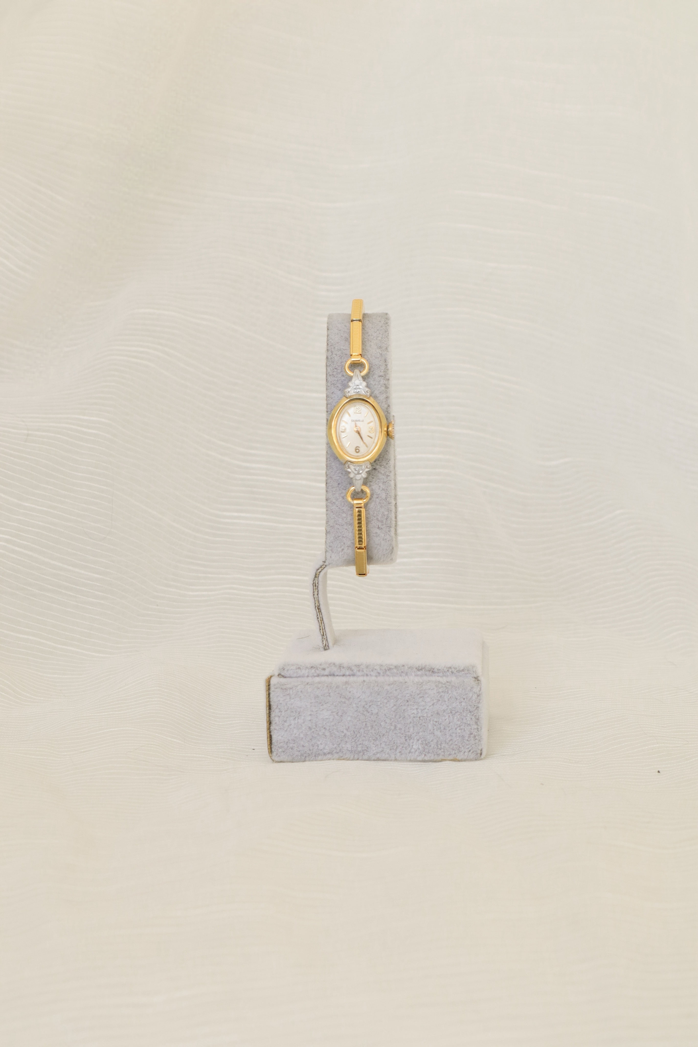 Caravelle Pırlantalı Çok Nadir Kurmalı Antika Saat