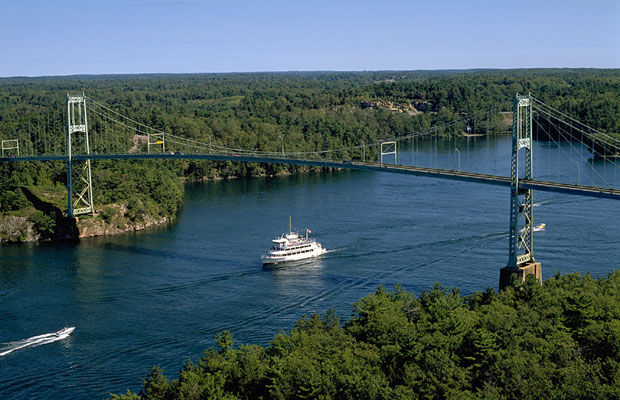 Between Gananoque Ivy Lea Watermark Cottages Ontario