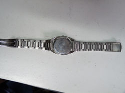 CAJA DEL RELOJ CON TAPA A ROSCA