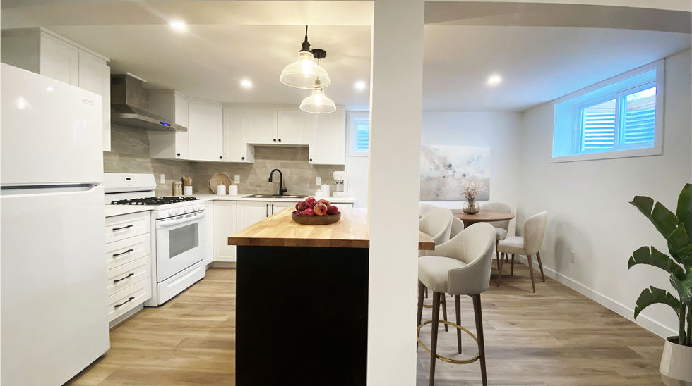 Unit 2 - Kitchen.jpg