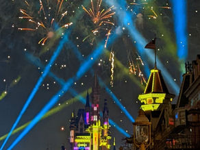 Os Piores Lugares para Assistir o show de Fogos do Magic Kingdom (E Onde Ver de Verdade!)