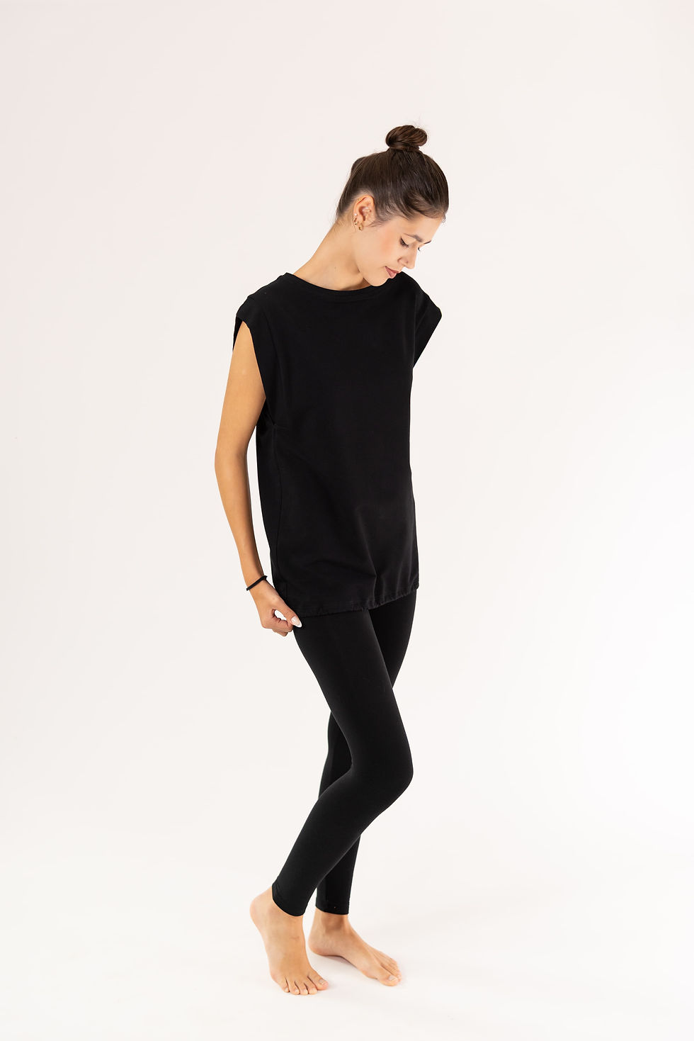 Miniatura: Vesta  - Black Night