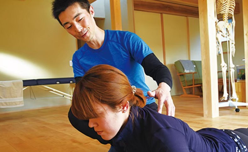 うつぶせ1分で健康になる