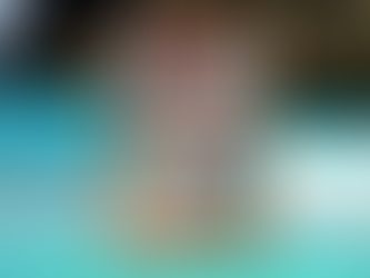 Black Cake - a powerful multi-generational story about truth and identity.