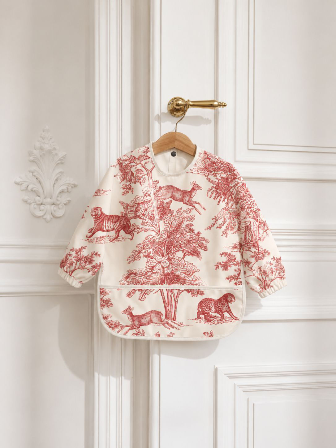 Tablier-bavoir "L'amore", couleur brique, inspiration toile de jouy