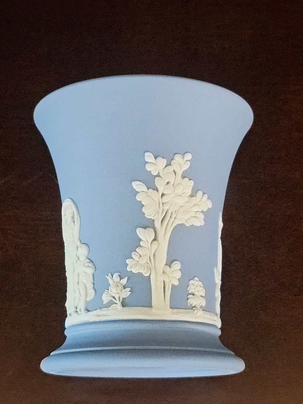 תמונה ממוזערת: Vintage Wedgwood Jasperware Light Blue Trumpet Posey Vase | Made in England