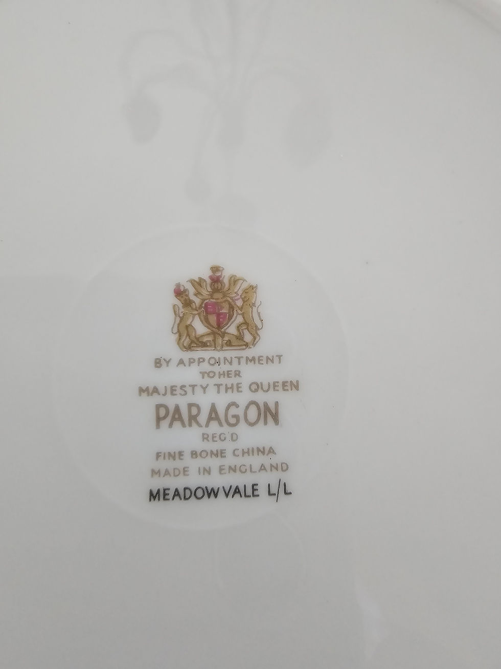 Miniatura: Paragon Meadowvale Tea Trio — By Appointment to Her Majesty The Queen Mother