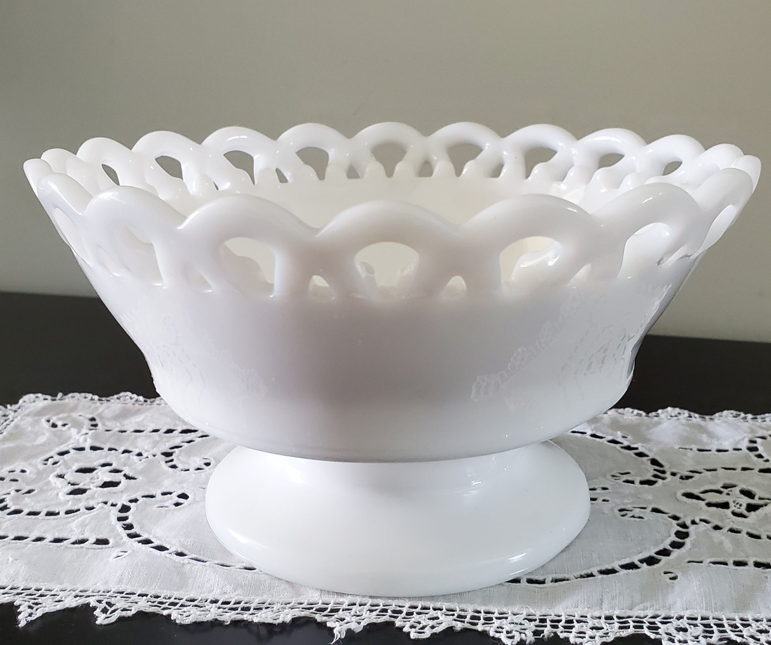 Vintage Milk Glass Open Lace Bowl.