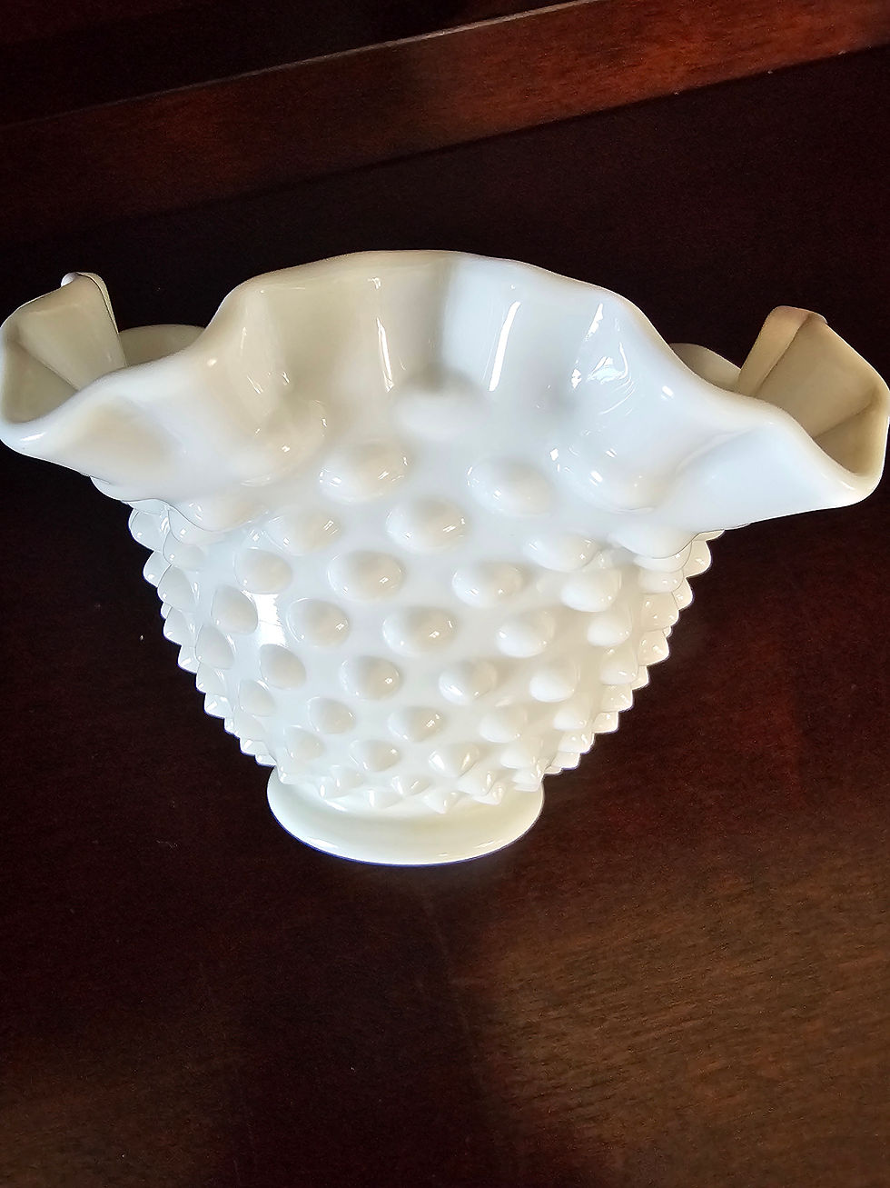 Miniatura: Vintage Fenton Round Crimped Milk Glass Hobnail Bowls-Set of 2