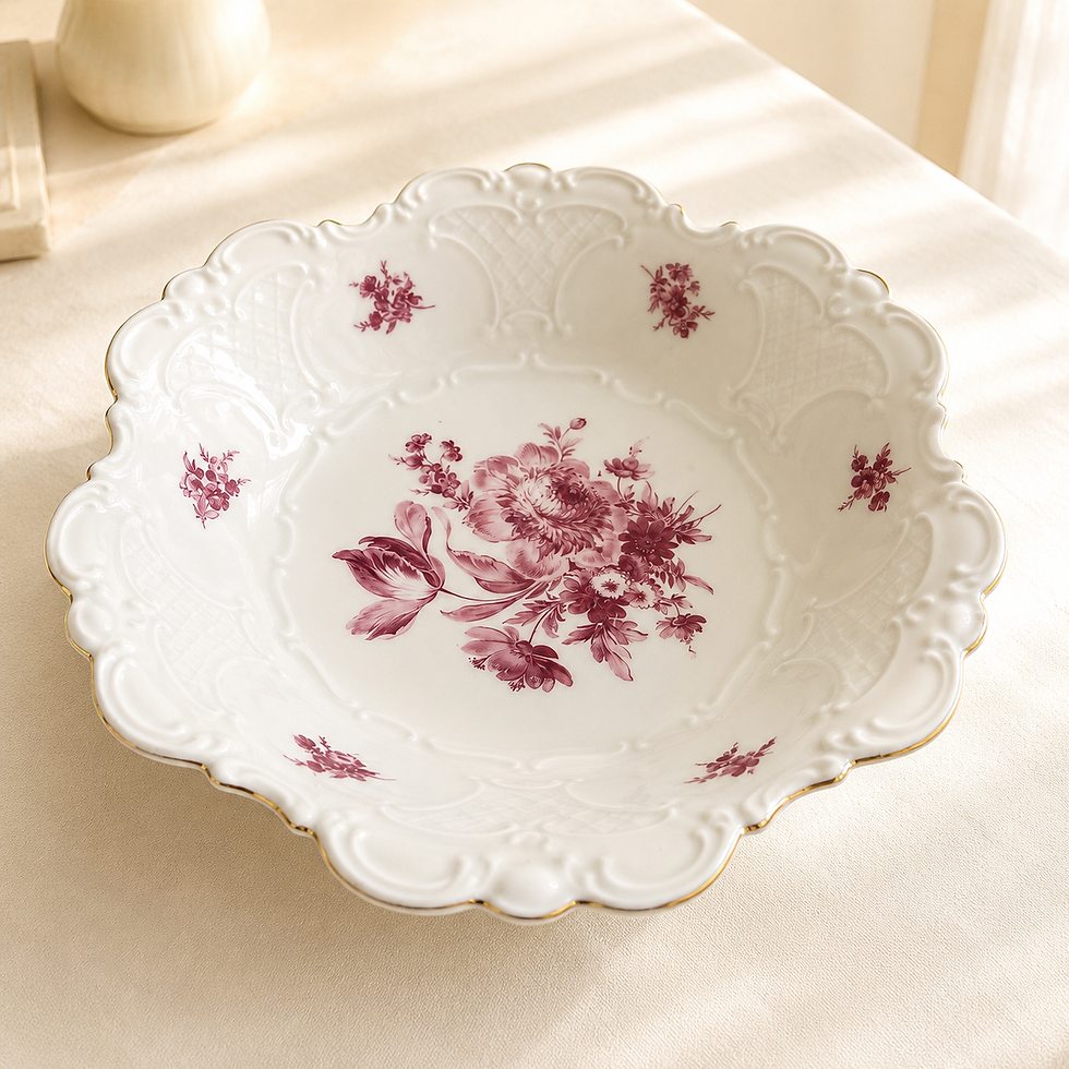 Thumbnail: Vintage 1930's Lengsfeld Rhön German Porcelain Serving Bowl