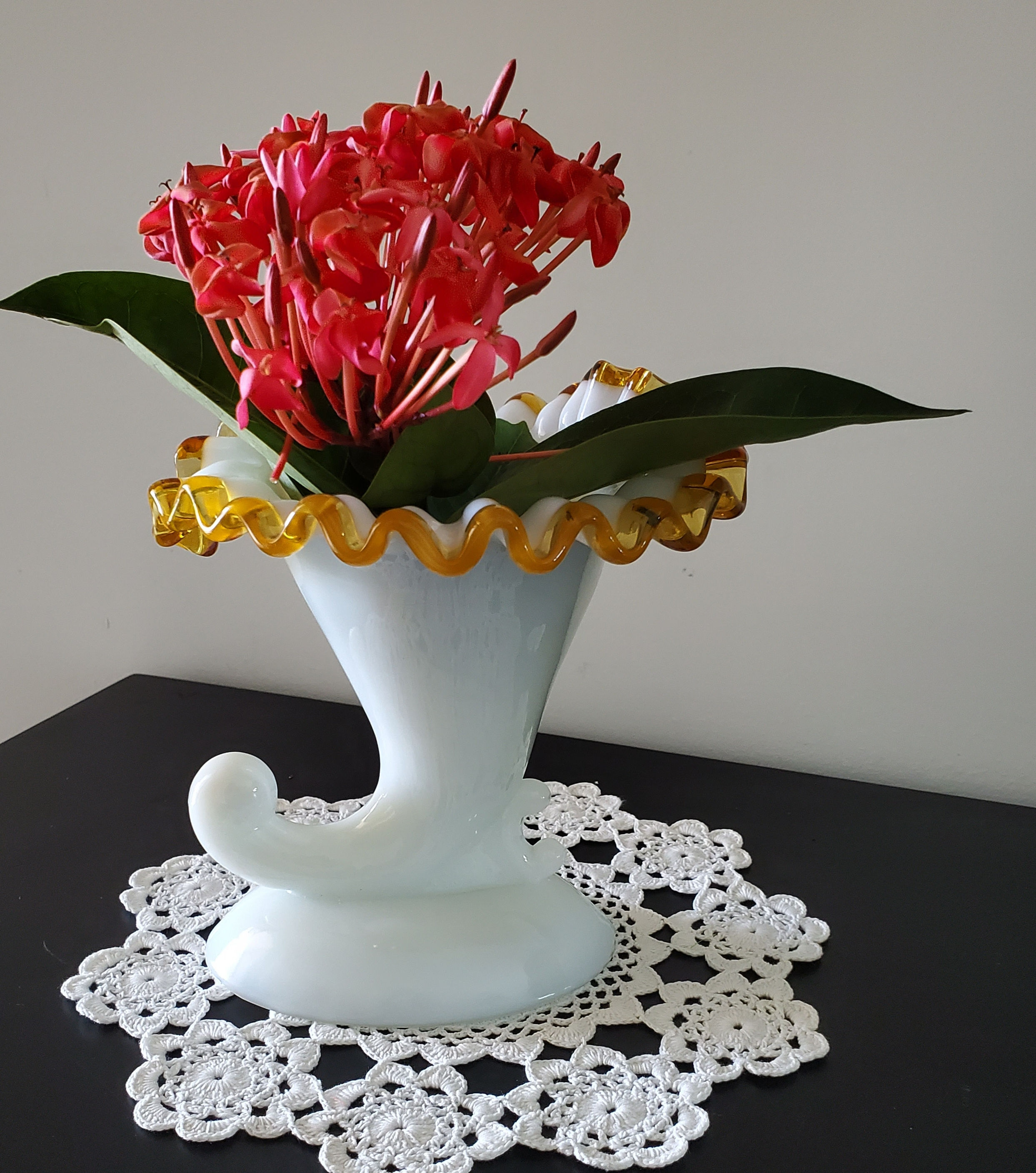 Vintage Fenton Milk Glass Gold Crest Cornucopia Candle Holder