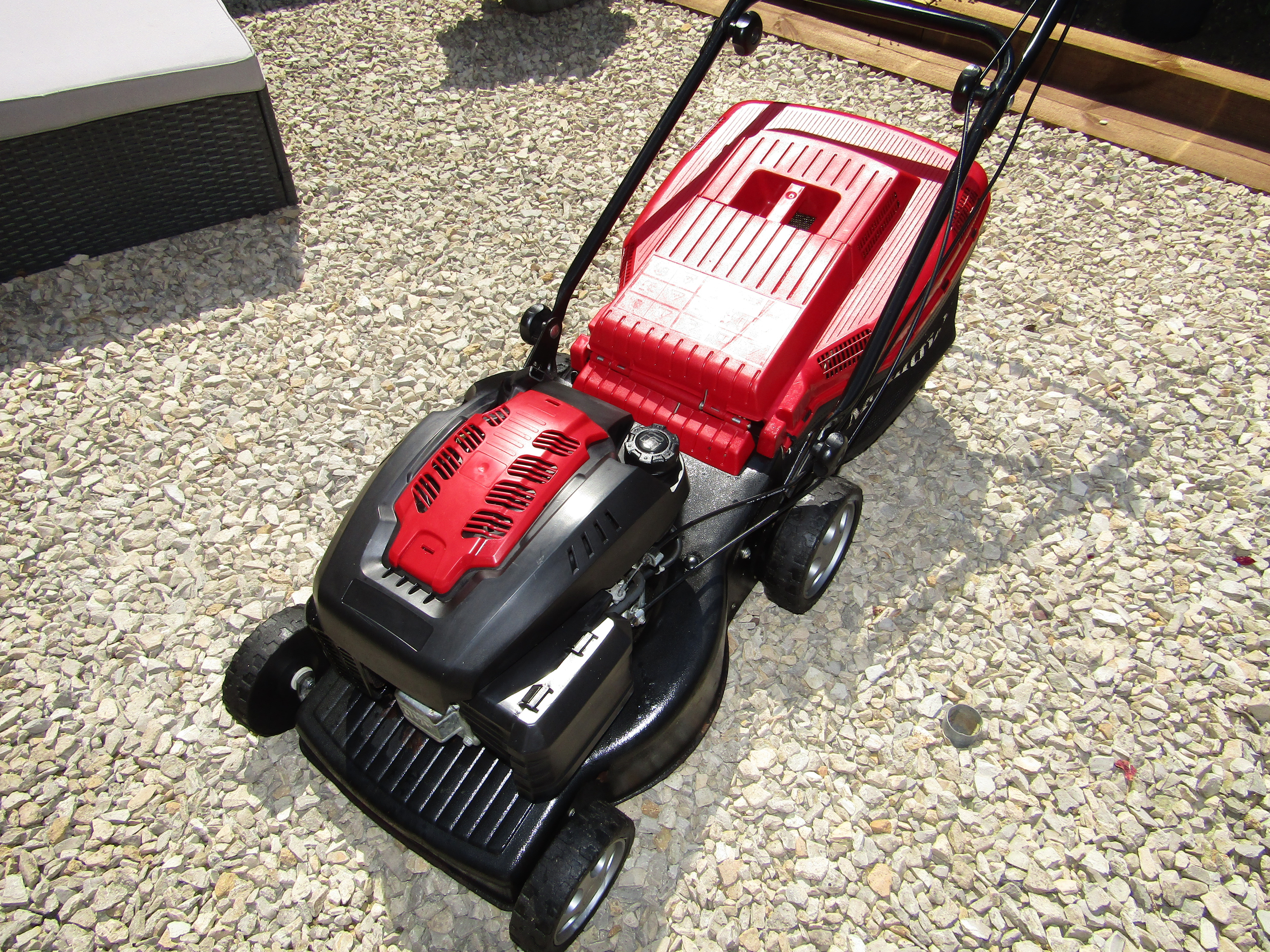 Mountfield HP474 Lawnmower 45cm cut.