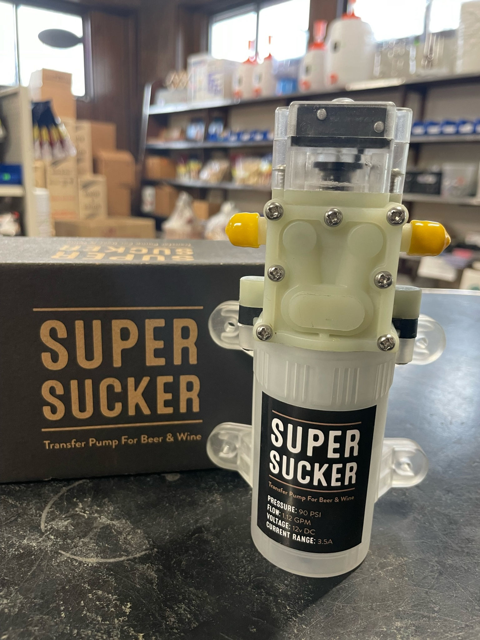 Super Sucker wine/beer pump