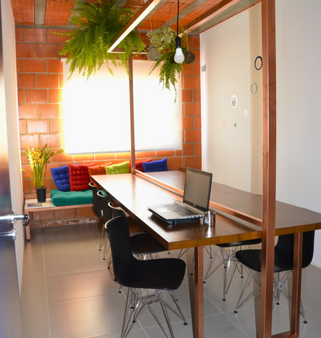 Sala de reunião da Cubico Self Storage
