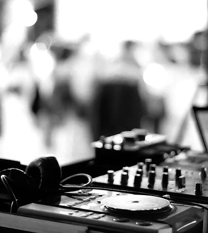 Dj hire in Bristol.