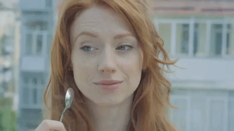 Amelie, raised eyebrows.gif