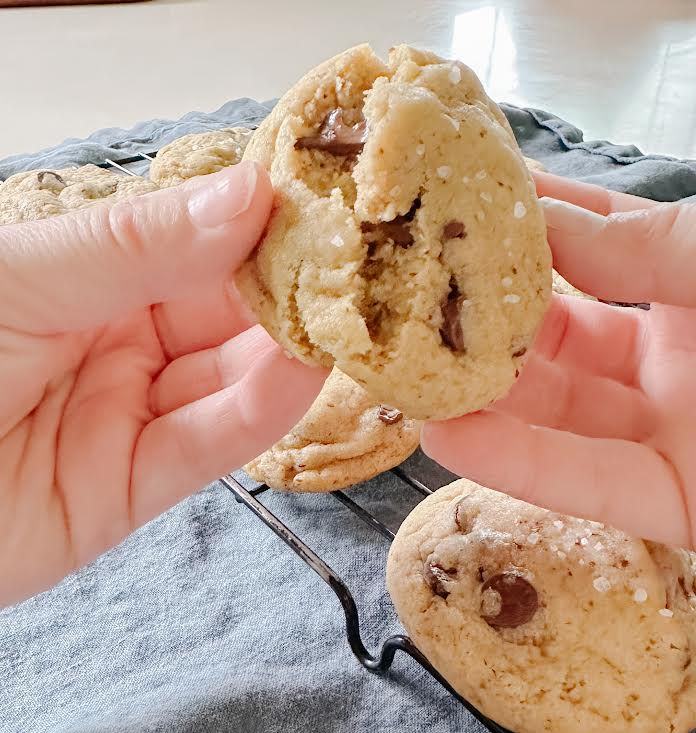 Miniatura: Bakery-Style Vegan Chocolate Chip Cookies