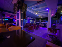 Dion Lounge Bar