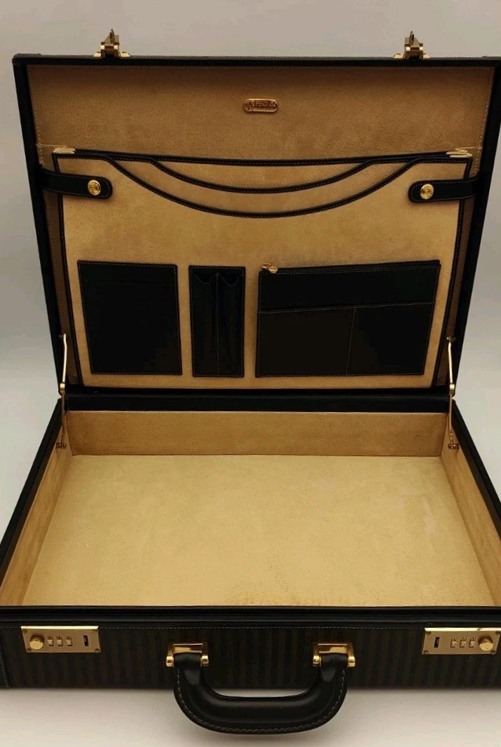 Thumbnail: Fendi Autentica Valigetta 24h in pelle anno 1989 True Vintage