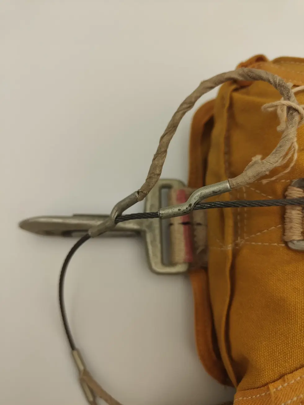 Thumbnail: WW2 Rare Unused Emergency Radio M390-A Parachute US Airborne 1944 New Old Stock