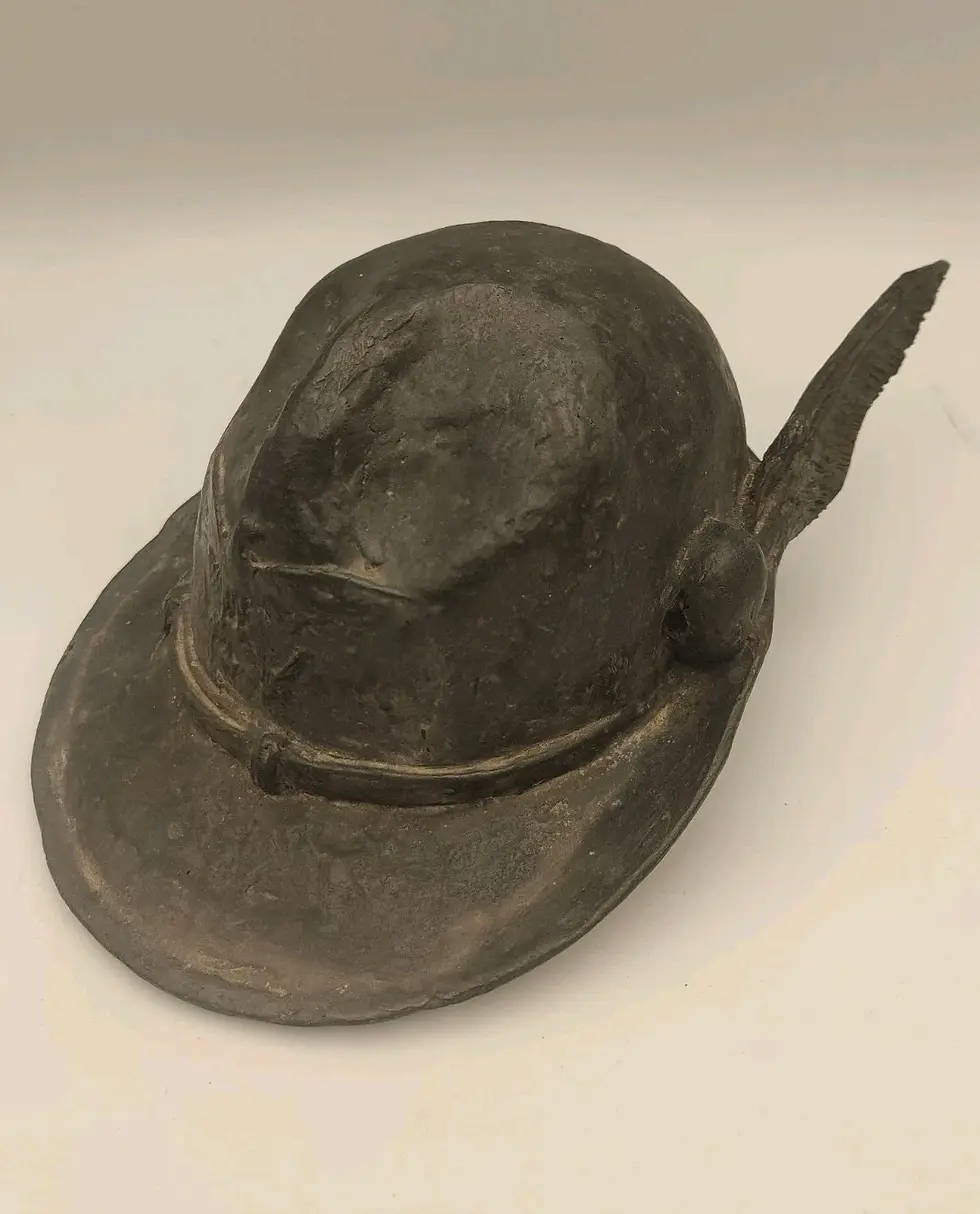 Thumbnail: Bronze "Cappello Alpini" Hat 1:1 scale with WW1 First World War Emblem Unique piece!