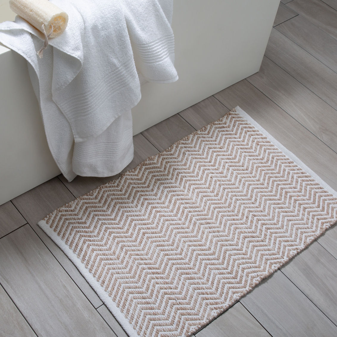 Moda Avignon Bath Mat