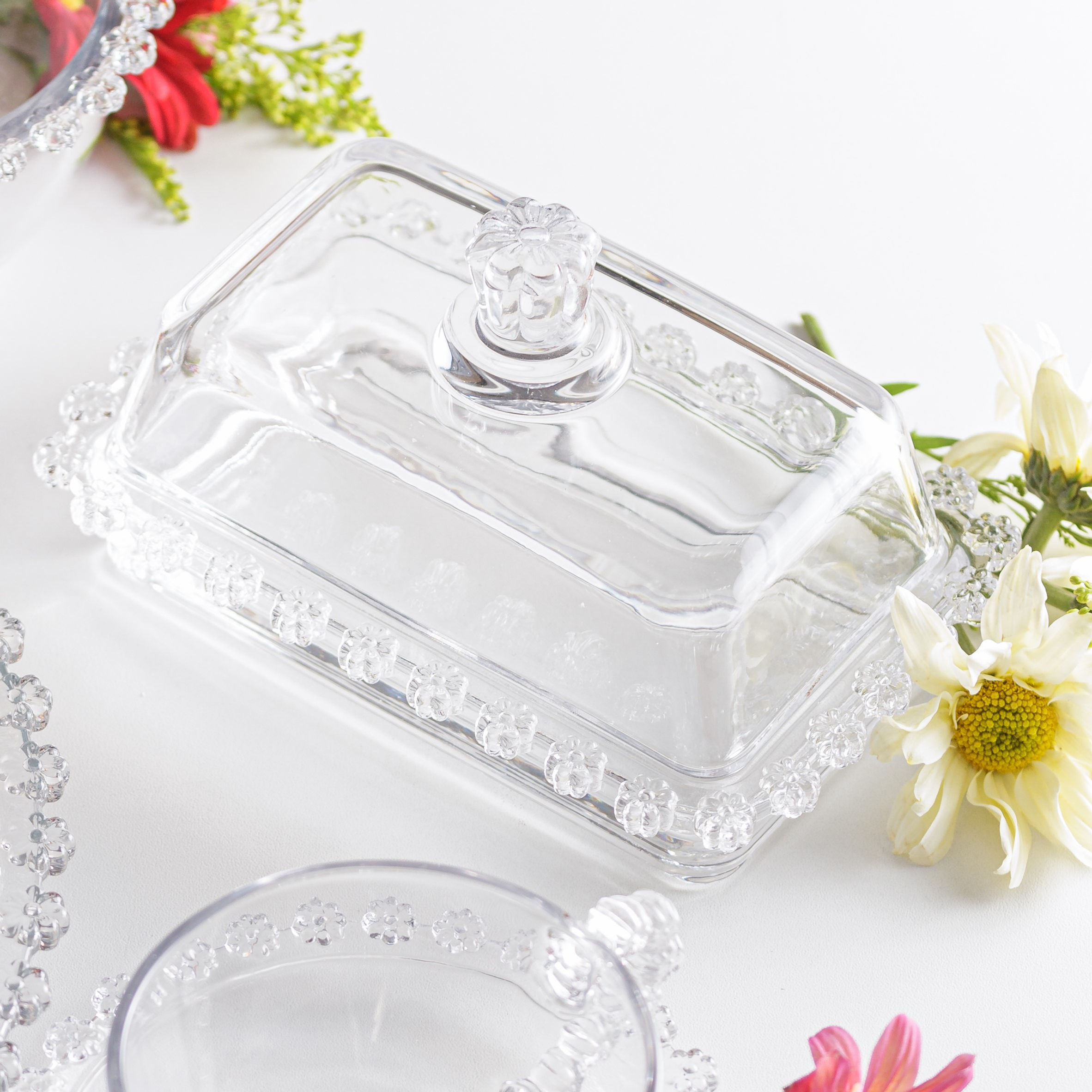 Manteigueira de Cristal Daisy 18cm X 11cm X 10cm