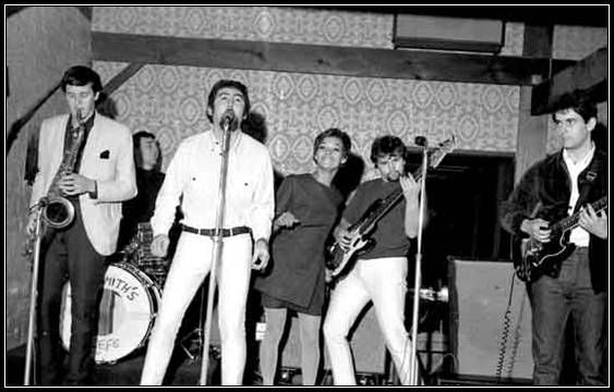 Levi Smith Clefs L-R Bob Jeffery, Gil Matthews, Barry McAskill, Inez Amaya, Doug Stirling, Les Stacpool