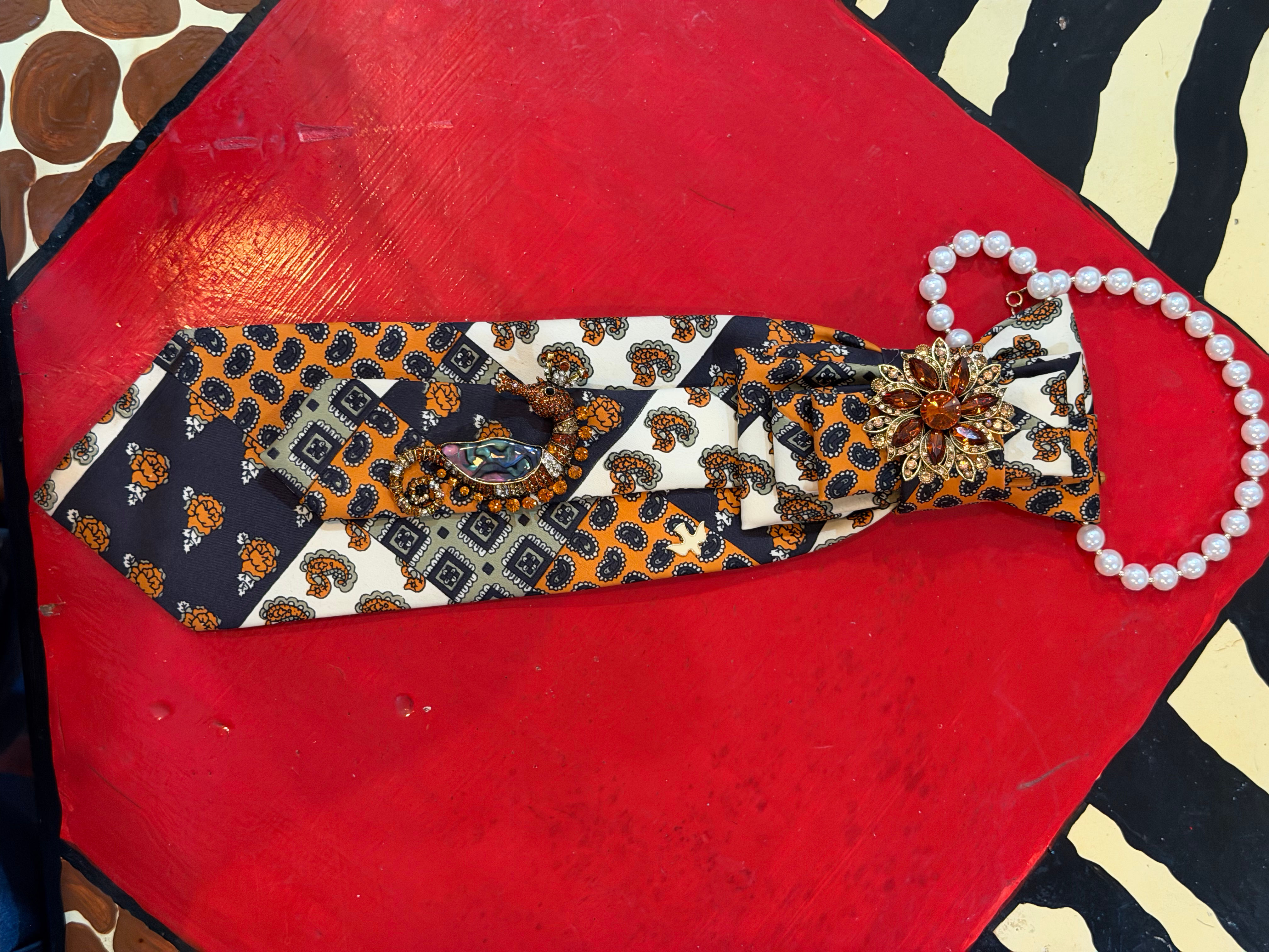 He Fashion Long Tie Necklace