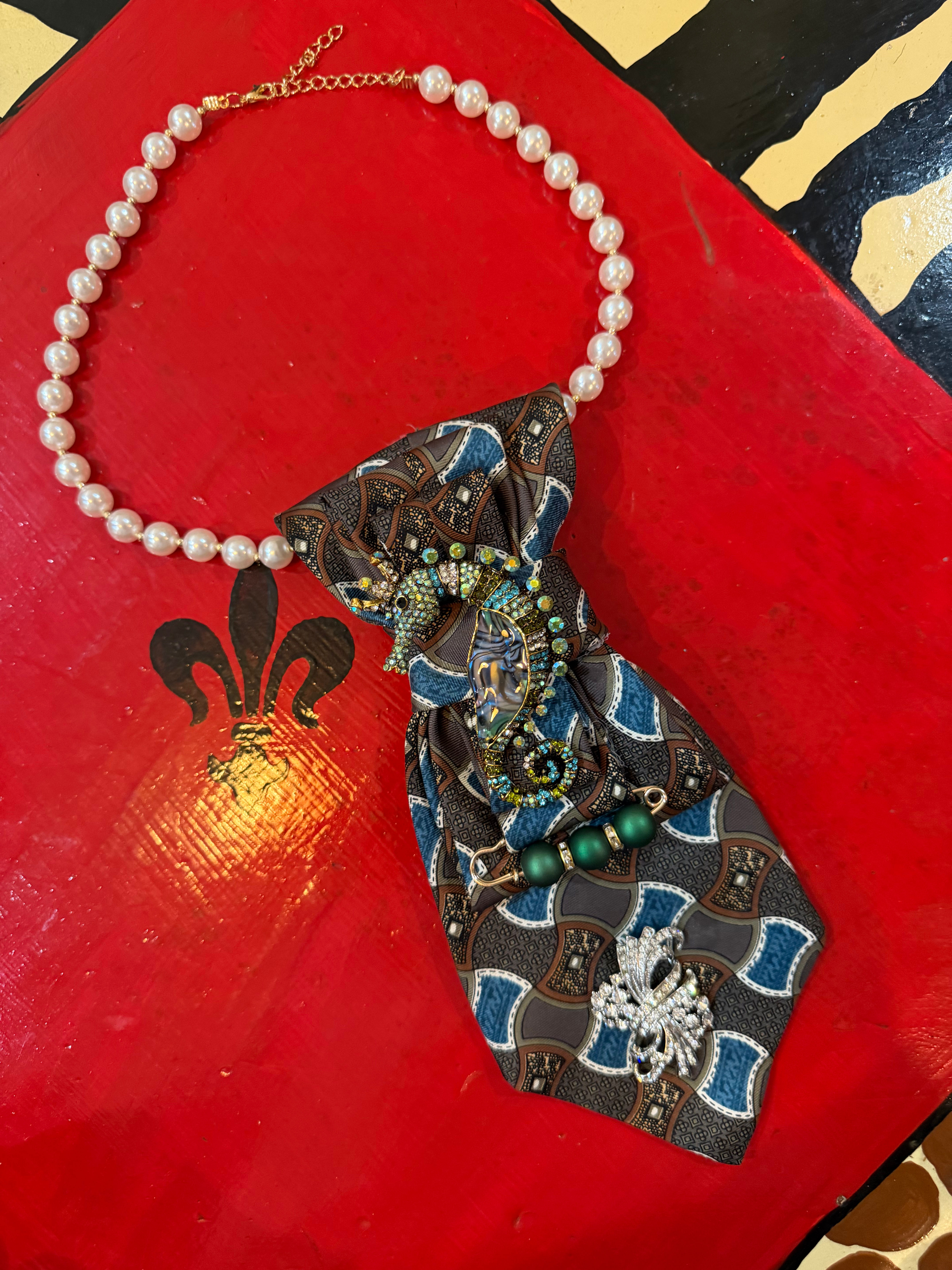 Pretty Girl Tie Necklace