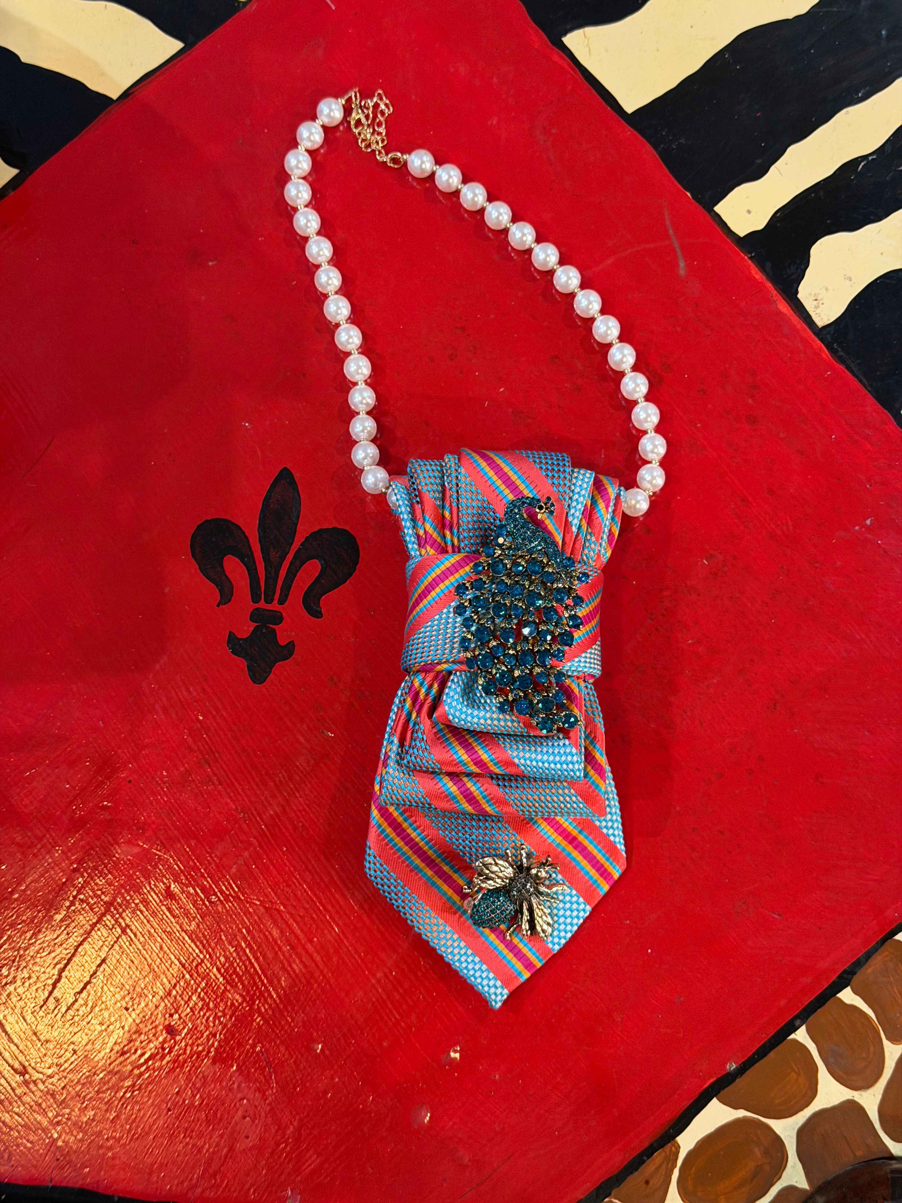 Short and Sweet Tie Necklace