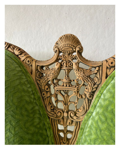 CHAIRLOOM-Instagram-112025-carved-sofa5
